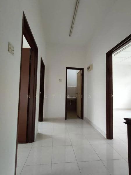 Rumah Teres 2-Tingkat untuk Dijual di Bukit Indah (Iskandar Puteri (Nusajaya)) - Noctis Tan - Corridor - PropertyGuru.com.my