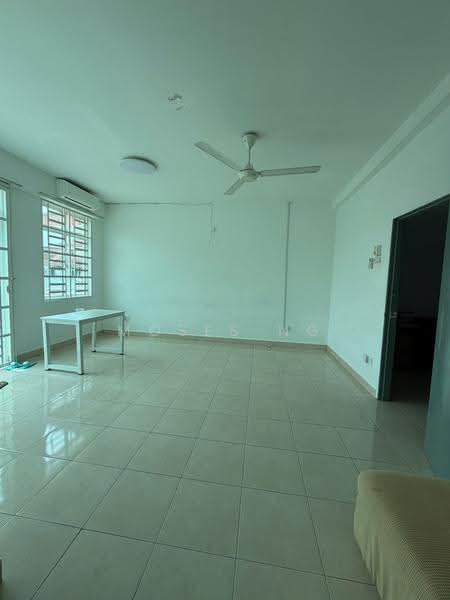 2-storey Terraced House for Rent in Taman Sentral (Butterworth) - Moses Ng - Living Room - PropertyGuru.com.my