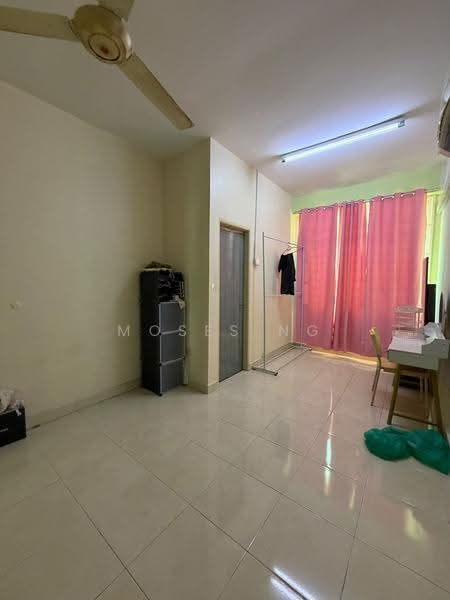 2-storey Terraced House for Rent in Taman Sentral (Butterworth) - Moses Ng - Living Room - PropertyGuru.com.my