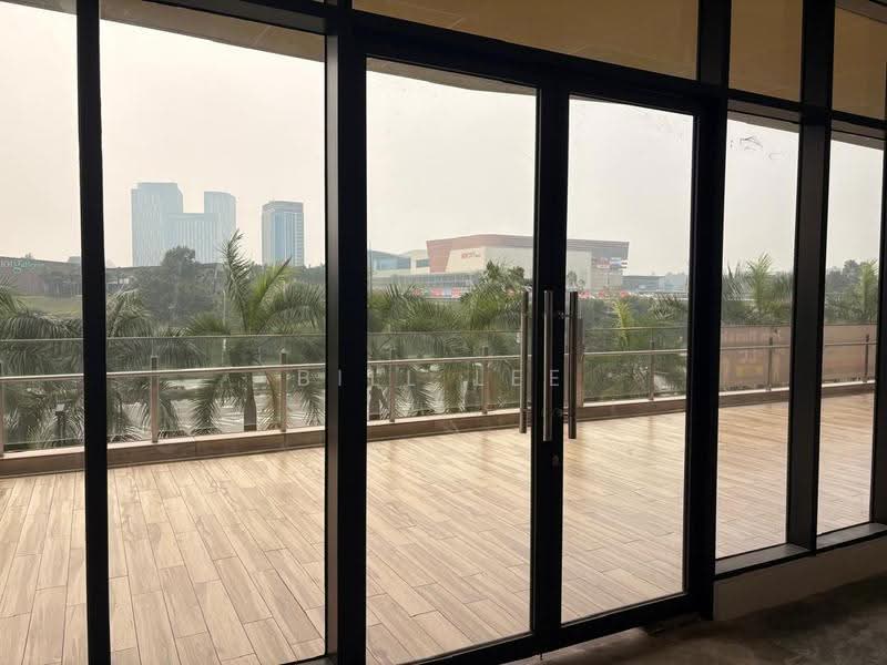 Kedai / Pejabat untuk Disewa di Putrajaya (Putrajaya) - Bill Lee - Balcony - PropertyGuru.com.my