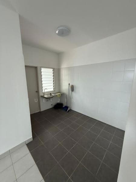 Service Residence for Rent at Residensi Taman Pelangi Indah - Sue Jin Tee - Interior - PropertyGuru.com.my