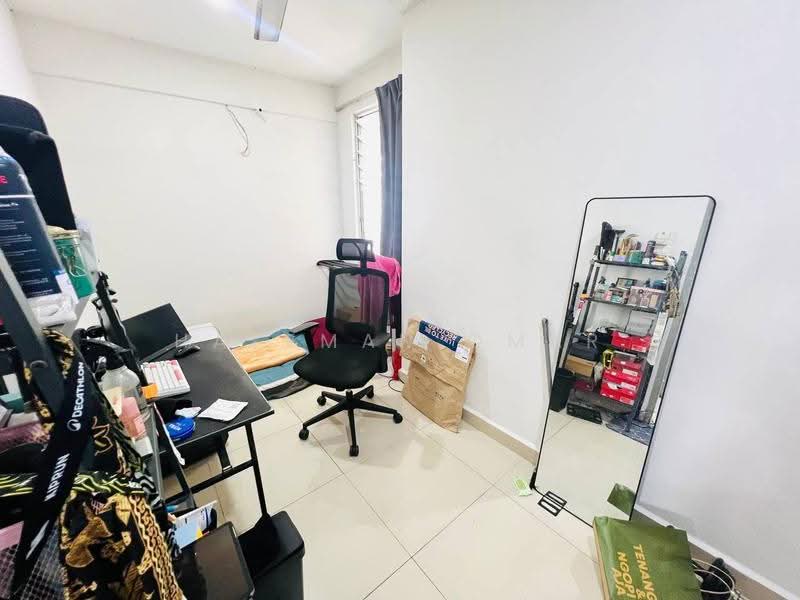 Kondominium untuk Dijual di Suasana Lumayan - Hazeman Omar - Study - PropertyGuru.com.my