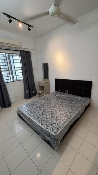 Kondominium untuk Disewa di Residensi Laguna (Sunway Belvedere) - Sze Yan Shim - Bedroom - PropertyGuru.com.my