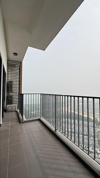 Kediaman Servis untuk Disewa di Sunway Citrine Residences - Vera Chang - Balcony - PropertyGuru.com.my