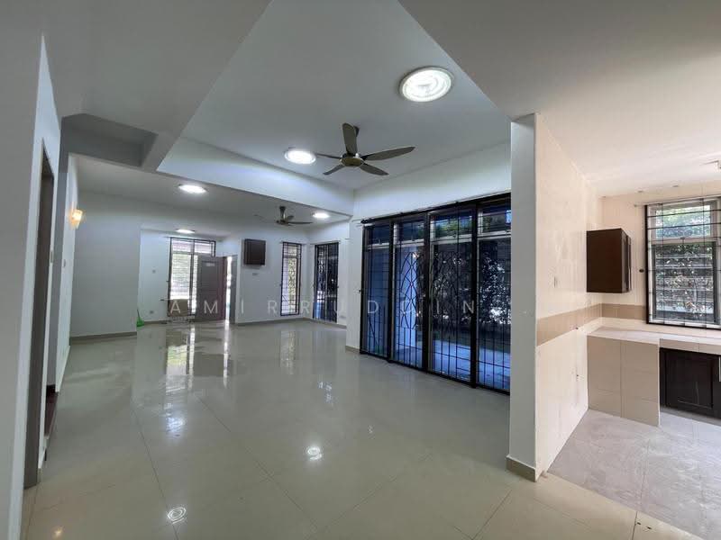 Semi-Detached House for Rent in Presint 15 (Putrajaya) - Amirruddin . - Living Room - PropertyGuru.com.my