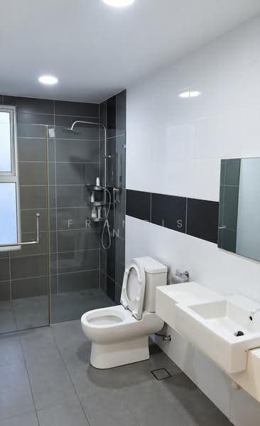 Condominium for Sale at Arte Condominium - Francis Ng - Bathroom - PropertyGuru.com.my