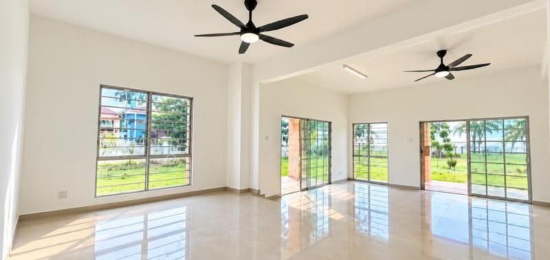 Rumah Teres 2.5-Tingkat untuk Disewa di Taman Tasik Prima (Puchong) - Jocelyn Lai - Living Room - PropertyGuru.com.my