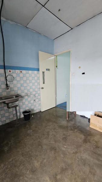 Shop / Office for Sale in Gelugor (Penang) - KK Kwok - Bathroom - PropertyGuru.com.my