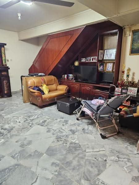 Rumah Teres 2-Tingkat untuk Disewa di Bandar Sunway (Sunway) - Yoke Khiem Yap - Living Room - PropertyGuru.com.my