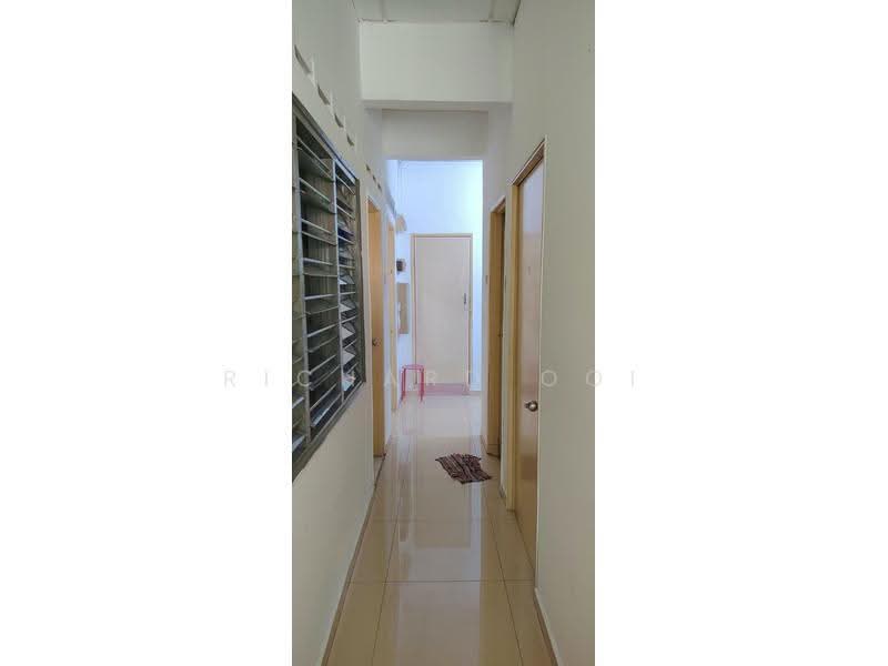 Rumah Teres untuk Disewa di SS3 (Petaling Jaya) - Richard Ooi - Corridor - PropertyGuru.com.my