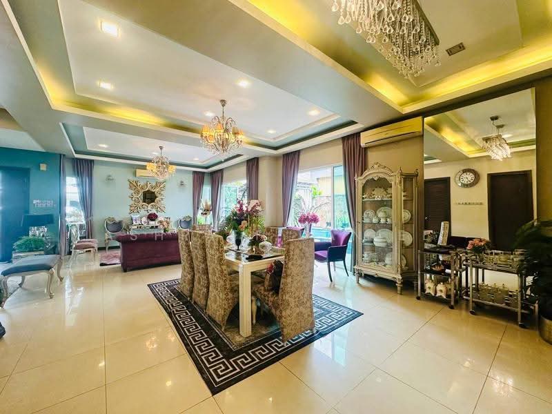 Bungalow House for Sale in Kota Kemuning (Shah Alam) - Ashraff Daniel - Dining Room - PropertyGuru.com.my