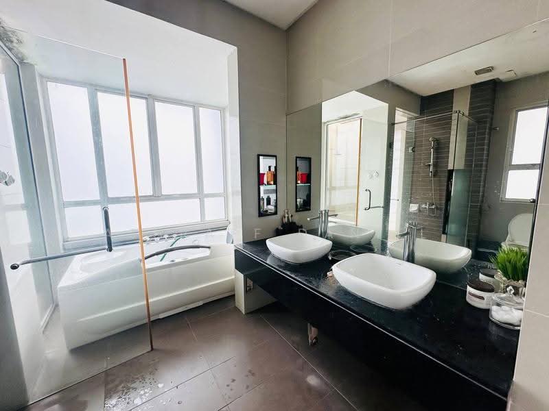 Bungalow House for Sale in Kota Kemuning (Shah Alam) - Ashraff Daniel - Bathroom - PropertyGuru.com.my