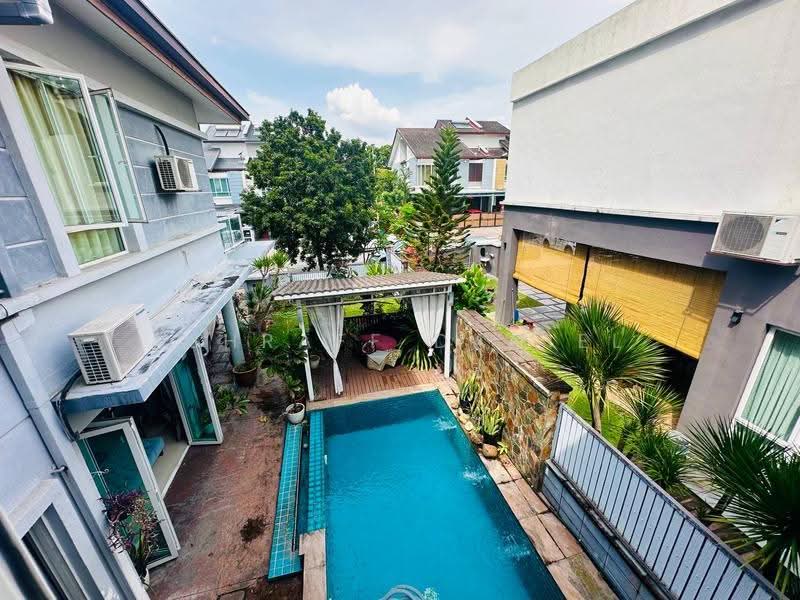 Bungalow House for Sale in Kota Kemuning (Shah Alam) - Ashraff Daniel - Exterior - PropertyGuru.com.my
