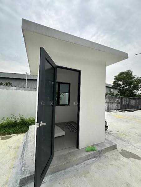 Warehouse for Sale in Telok Panglima Garang (Jenjarom) - CK Tong - Exterior - PropertyGuru.com.my