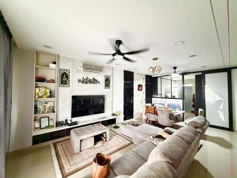 Rumah Teres untuk Disewa di Iskandar Puteri (Nusajaya) (Johor) - APRILIA CHAYADI - Living Room - PropertyGuru.com.my