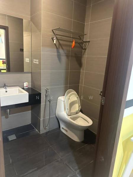 Kondominium untuk Dijual di KSL D'Esplanade Residence - Niko Lew - Bathroom - PropertyGuru.com.my