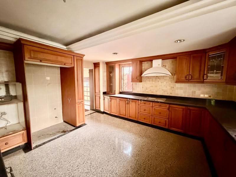 Rumah Banglo untuk Dijual di Taman Tun Dr Ismail (Kuala Lumpur) - Yin Peng . - Kitchen - PropertyGuru.com.my