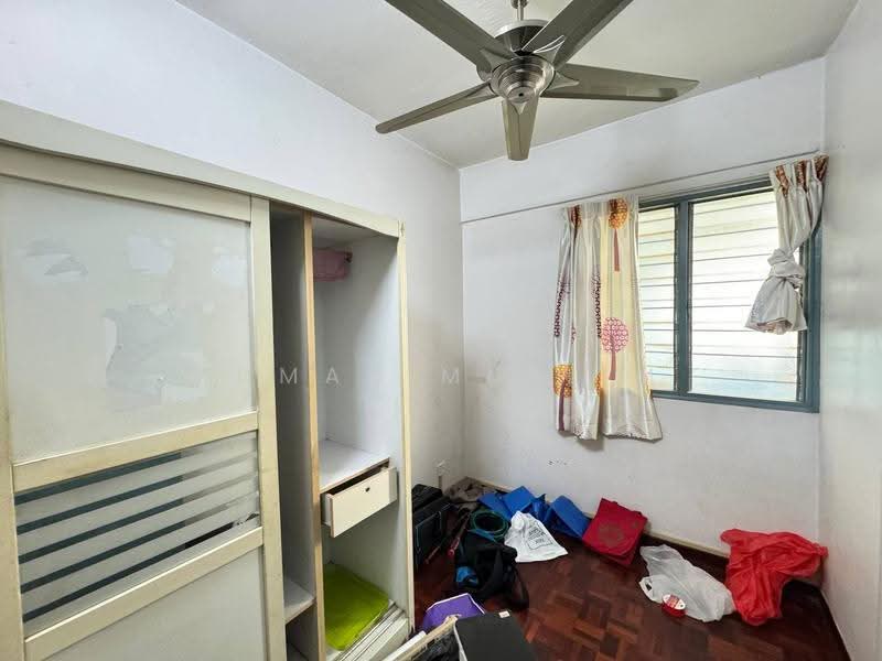 Apartment for Sale at Vista Lavender - Ahmad Muslim - Bedroom - PropertyGuru.com.my