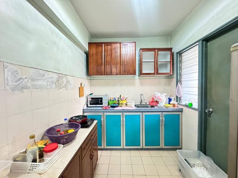 Apartment for Sale at Vista Lavender - Ahmad Muslim - Kitchen - PropertyGuru.com.my