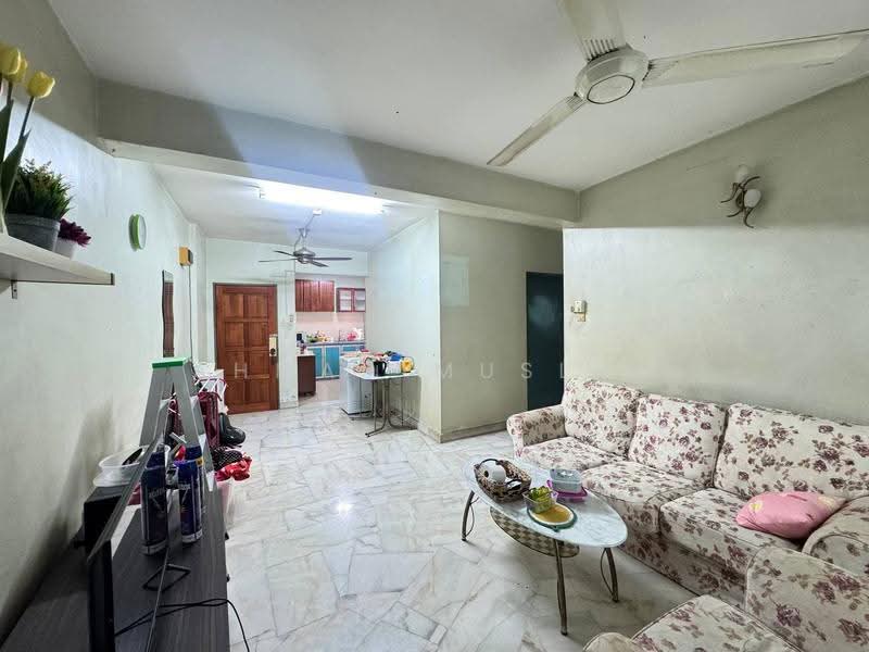 Apartment for Sale at Vista Lavender - Ahmad Muslim - Living Room - PropertyGuru.com.my