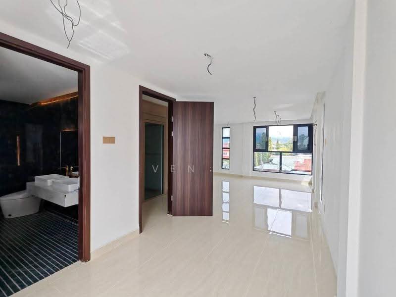 Semi-Detached House for Sale in Penampang (Kota Kinabalu) - Steven Quek - Bathroom - PropertyGuru.com.my