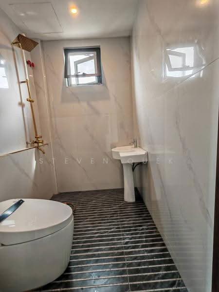 Semi-Detached House for Sale in Penampang (Kota Kinabalu) - Steven Quek - Bathroom - PropertyGuru.com.my