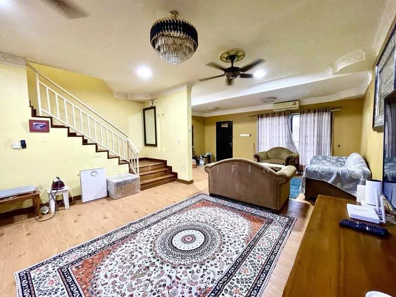 Rumah Teres untuk Dijual di Seremban (Negeri Sembilan) - Sue Arifin - Living Room - PropertyGuru.com.my