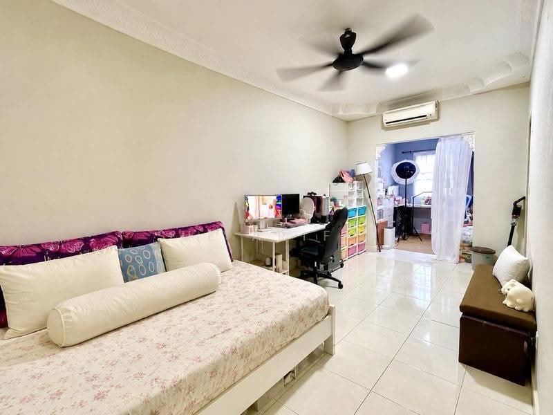 Rumah Teres untuk Dijual di Seremban (Negeri Sembilan) - Sue Arifin - Study - PropertyGuru.com.my