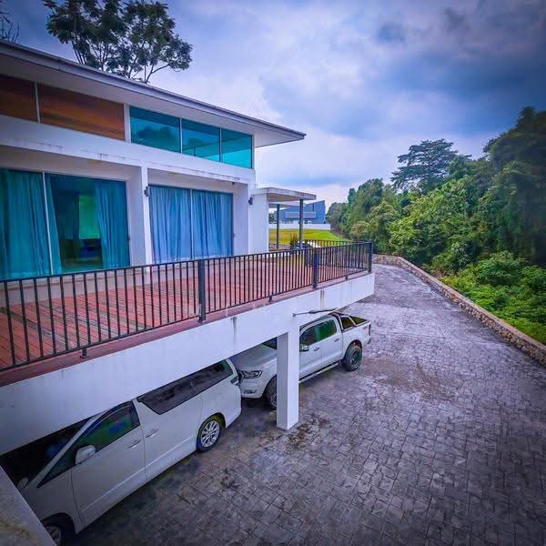 Bungalow House for Sale in Ayer Keroh (Melaka) - Mimi . - Exterior - PropertyGuru.com.my