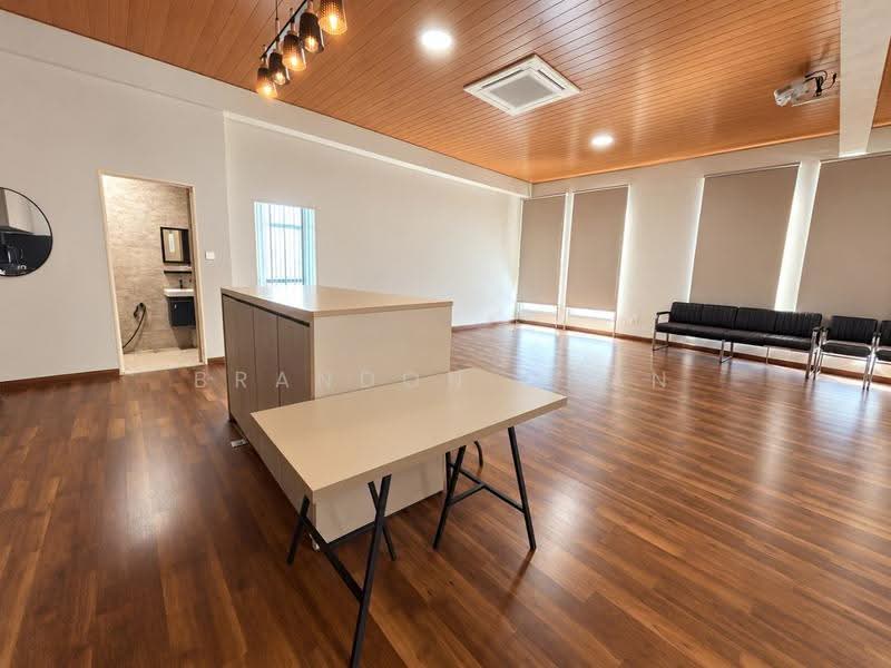 Pejabat untuk Disewa di Kota Kinabalu (Sabah) - Brandon Chan - Bathroom - PropertyGuru.com.my