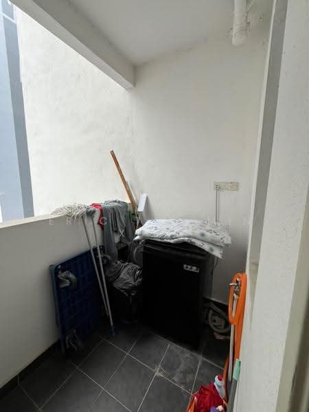 Kediaman Servis untuk Disewa di BSP 21 - Eric Tan Min Xuan - Balcony - PropertyGuru.com.my