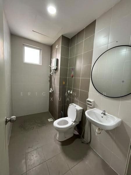 Kediaman Servis untuk Disewa di BSP 21 - Eric Tan Min Xuan - Bathroom - PropertyGuru.com.my