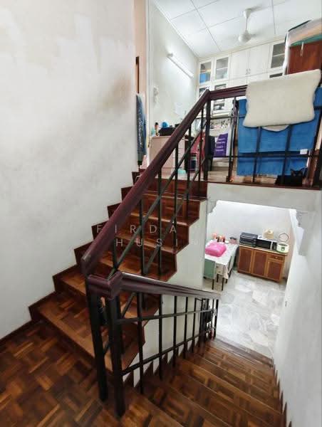 2-storey Terraced House for Sale in Bandar Kinrara Seksyen 1 (Bandar Kinrara) - Firdaus Husin - Interior - PropertyGuru.com.my