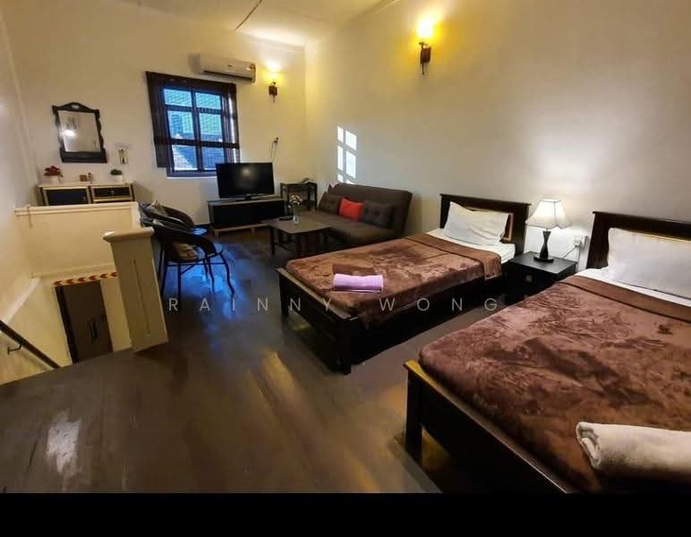 3-storey Terraced House for Rent in George Town (Penang) - Rainny Wong - Living Room - PropertyGuru.com.my