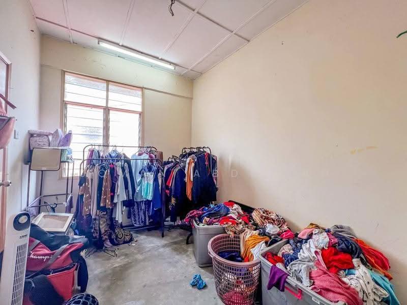 Terraced House for Sale in Bandar Mahkota Banting (Tanjong Duabelas) - Luqman Abdullah - PropertyGuru.com.my