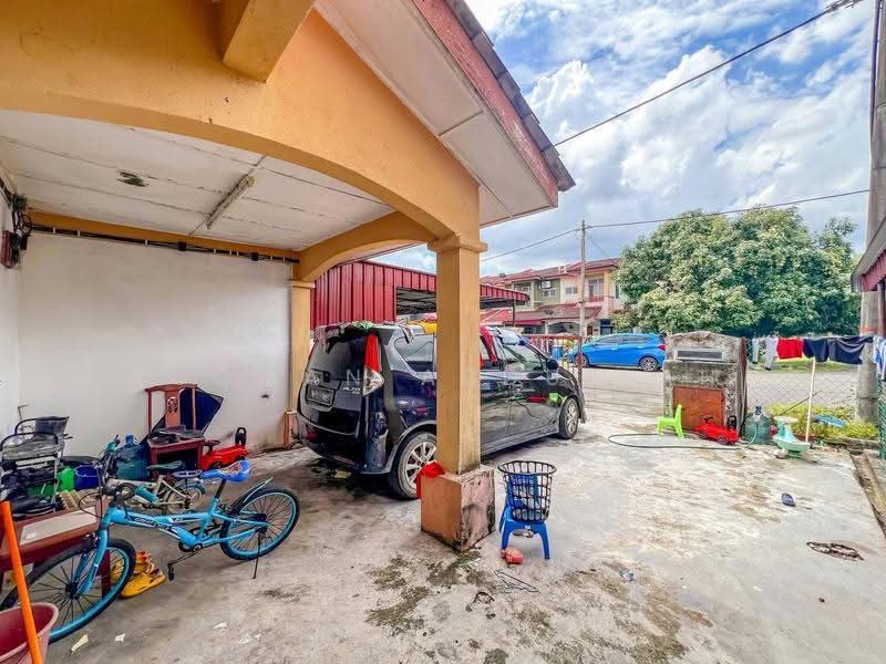 Terraced House for Sale in Bandar Mahkota Banting (Tanjong Duabelas) - Luqman Abdullah - PropertyGuru.com.my