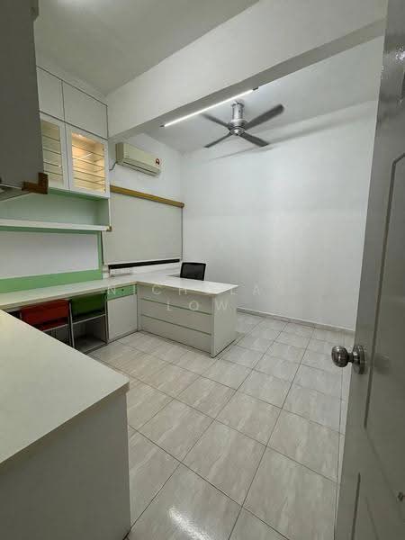 Rumah Berkembar untuk Disewa di Taman Bersatu (Kulai) - Nicholas Low - Study - PropertyGuru.com.my