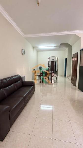 2-storey Terraced House for Sale in Taman Warisan (Muar) - Micole Tan - Living Room - PropertyGuru.com.my