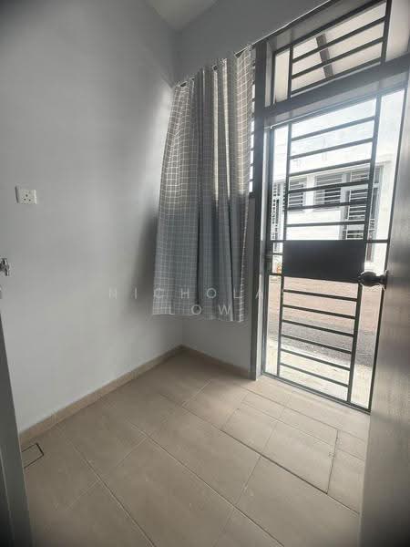 2-storey Terraced House for Rent in Kota Masai (Pasir Gudang) - Nicholas Low - Entrance - PropertyGuru.com.my