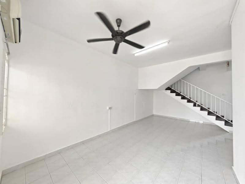 Rumah Teres 2-Tingkat untuk Dijual di Taman Pantai Emas (Klebang) - Wesley Tan - Interior - PropertyGuru.com.my