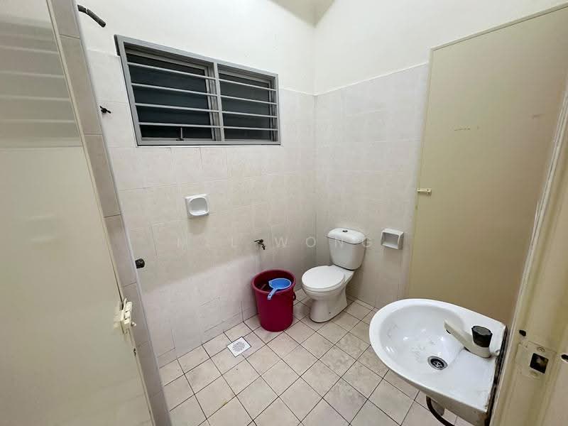 Terraced House for Rent in Bandar Baru Ampang (Ampang) - Mel Wong - Bathroom - PropertyGuru.com.my