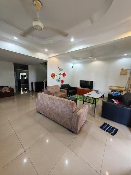 Rumah Teres 2-Tingkat untuk Dijual di Taman Paya Emas (Paya Rumput) - Gigi Wong - Living Room - PropertyGuru.com.my