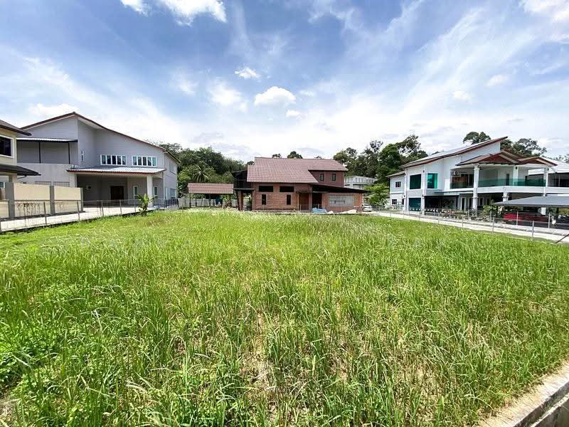 Rumah Banglo untuk Dijual di Sungai Buloh (Selangor) - Danial Mohd Zaki - Exterior - PropertyGuru.com.my