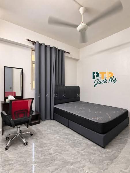 Bedroom