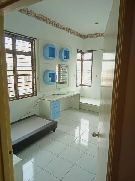 Rumah Berkembar untuk Dijual di Setia Tropika (Johor Bahru) - Jack Wong - Study - PropertyGuru.com.my