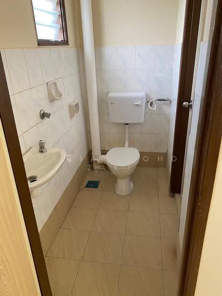 2-storey Terraced House for Sale in Bukit Beruntung (Selangor) - Danial Mohd Zaki - Bathroom - PropertyGuru.com.my