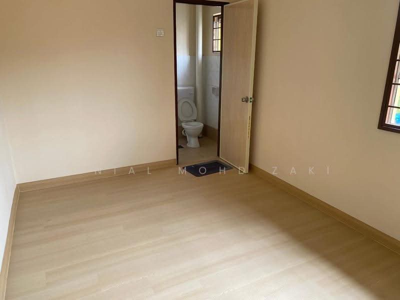 2-storey Terraced House for Sale in Bukit Beruntung (Selangor) - Danial Mohd Zaki - Bathroom - PropertyGuru.com.my