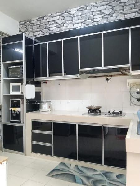 2-storey Terraced House for Sale in Kampung Sentosa Barat (Pasir Gudang) - Cassie Chin - Kitchen - PropertyGuru.com.my