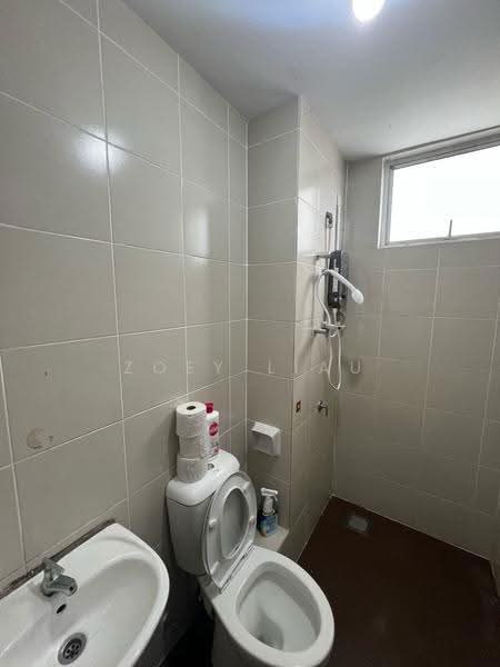 Condominium for Rent at Ashton Tower - Zoey Liau - Bathroom - PropertyGuru.com.my