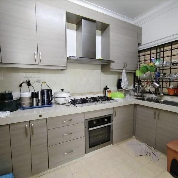 Apartment for Sale at Pangsapuri Merak - RS Morine Nes - Kitchen - PropertyGuru.com.my